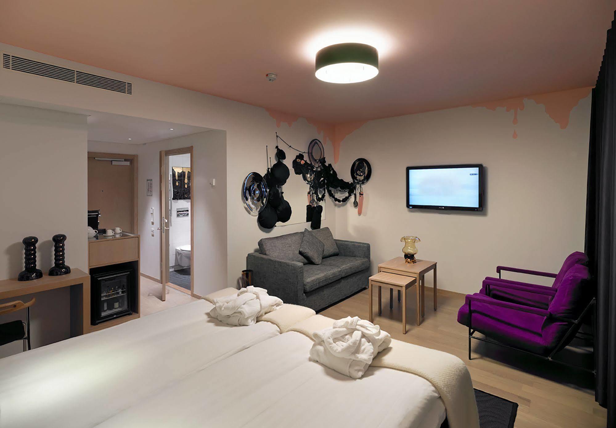 Kosta Boda Art Hotel ภายนอก รูปภาพ